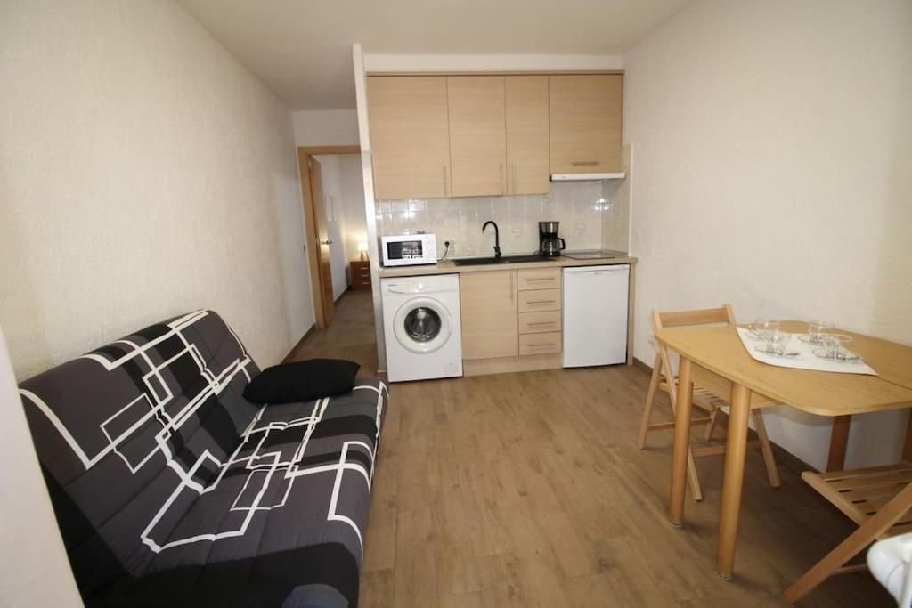 Appartement Situe A 100 M De La Plage Empuriabrava Dış mekan fotoğraf
